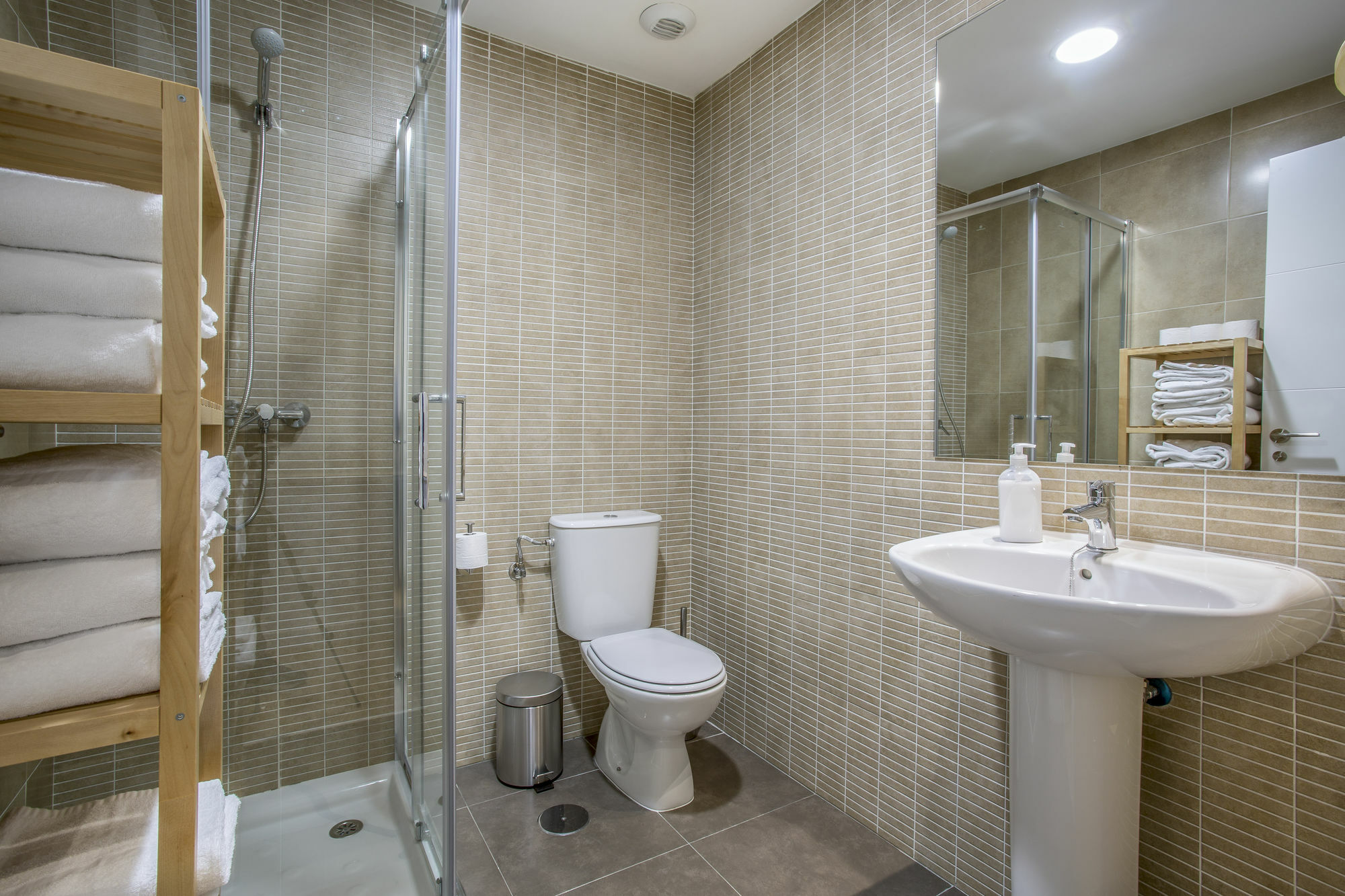 Slow Luchana Appartement *